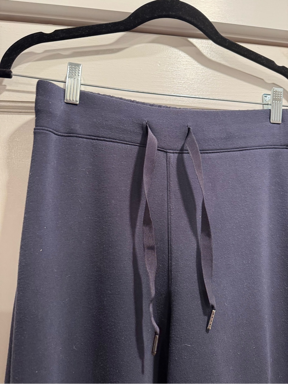 SPANX AirEssentials Wide Leg Pant Medium Tall Navy Blue Comfy Travel Athleisure - Picture 7 of 14